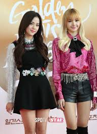 27 best jisoo lisa images lisa blackpink jisoo 2ne1. Jisoo Blackpink Beautiful Caizla