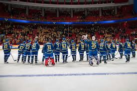 Vi fick en pratstund med en debutant som dessutom blev vald till turneringens bästa forward. Publikfest Under Beijer Hockey Games Sportutveck Se