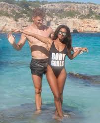 #thomas meunier #borussia dortmund #bvb #bundesliga #belgium national team #fit footballers and out of the blue, the thomas meunier fic i've set aside is coming to me. Man United Target And His Stunning Wag To Join Premier League This Season Daily Star