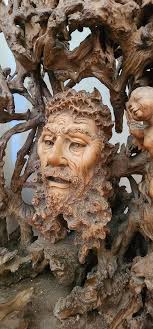 Wonderful statue made by minister nathaniel bassey to hon our apostle  Joshua selman as he arrives for the thy kingdom come annual event held by  pastor nathaniel bassey WHEN APOSTLE MEET APOSTLE