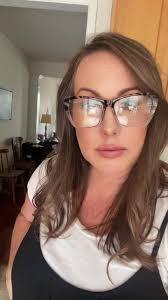 Alyson Michel (@alysonmichel7)