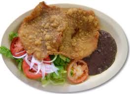 Hice milanesas de pollo con crema de queso para la cena.i made chicken cutlets with cheese sauce for dinner. Milanesa De Res Milanesas Mexican Style Recipe