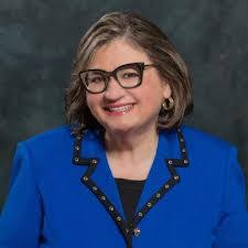 Stephanie Barnum's Instagram, Twitter & Facebook