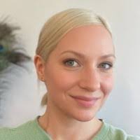 Corrine York's Instagram, Twitter & Facebook