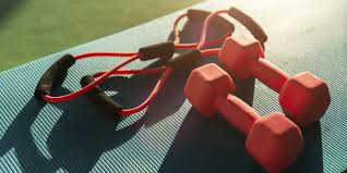 Well i fell in love with someone who can see, see, see and she ain't gettin' hot 'n' heavy baby, with me, oh no. How To Start Working Out With Weights At Home Self