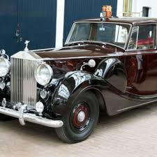 Deezer'daki müzik yayınlarıyla 56 milyondan fazla şarkıyı keşfedebilir, kendi çalma listelerini oluşturabilir ve en sevdiğin şarkıları. Kate Middleton Fahrt Im Rolls Royce Zur Hochzeit Stars