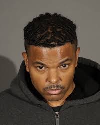 Sean Runyon's Instagram, Twitter & Facebook