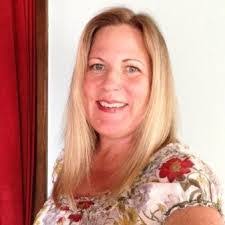 Jocelyn Baer's Instagram, Twitter & Facebook