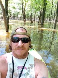 What kind of waterproof speaker do you use while kayaking ?