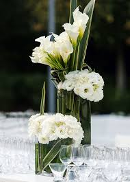 12 Best Flowers For A Summer Wedding Wedding Table Flowers Modern Wedding Flowers Wedding Flowers
