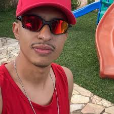 COMO GRAFAR DATAS POR EXTENSO? ➖ Não escreva o zero à esquerda. ❌ 04 de  dezembro. ✔️ 4 de dezembro. ➖ Não escreva o mês com inicial maiúscula. ❌ 4  de Dezembro.