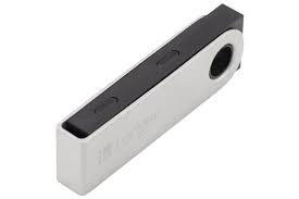 Ledger nano s was launched in 2016, becoming an essential tool for people who deal with crypto stuff. Ledger Bitcoin Wallet Nano S Hardware Wallet Alza De
