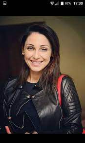 Jul 02, 2021 · anna tatangelo sempre più sensuale sui social network. Fan Club Anna Tatangelo Home Facebook