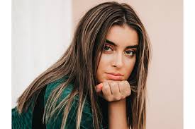 Realscreen » Archive » Former “Dance Moms” star launches Facebook Watch  dating series