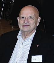 MÂTIS LOUVEL, LAURÉAT DU TROPHÉE « VÉLO-STAR », FÉLICITÉ PAR CYRILLE GUIMARD