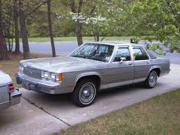 Image result for Oxford White 1991 Crown Victoria