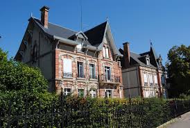 Les Maisons Bourgeoises De Romilly Sur Seine Romilly Sur Seine Wikipedia En 2020 Champagne Ardenne Hotel De Ville Maison Bourgeoise