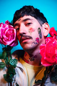 Pasados apenas unos minutos de las 21hs, el escenario