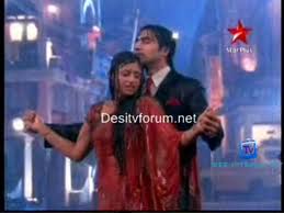 Tere liye jhoomu deewana ban ke tere liye vaada hai mera main hoon tere liye hona kabhi tu jaagi jaagi soyi na main saari raat, tere liye bheegi bheegi palkein meri udaas, tere liye akhiyan bichayi. Tere Liye Episode 127 6th December 2010 Pt3 Video Dailymotion
