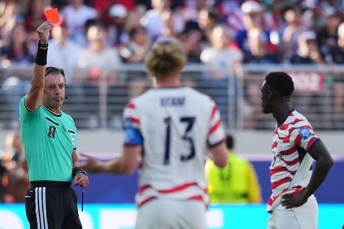 Balogun's Red Card Incident