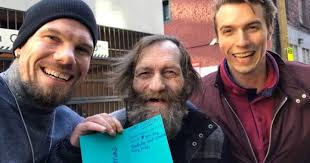 Former Alberta gang member finds way to give back to DTES residents over  the holidays