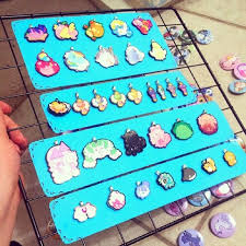 Zambicandy Button Display Artist Alley Anime Convention Booth Craft Show Displays