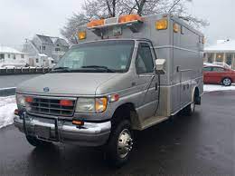 Maybe you would like to learn more about one of these? 1995 Ford E 350 Type Iii 4x4 Ambulance Used Truck Details