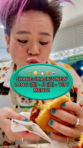 Nothing's better than seeing your Shack moments. 📸1: @@plonkandgronk 📸2:  @angelinc___ 📸3: @natpanattoni 📸4: @j.oswel 📸5: @derryace #shakeshack  #shakeshacksg