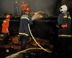 Hotels, restaurants, places to visit, things to do, and much more. Fogo Em Duas Habitacoes Provoca Oito Desalojados Na Marinha Grande E Em Foz Coa Bombeiros Portugueses