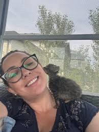 Cranberry's energetic pup scares older cats