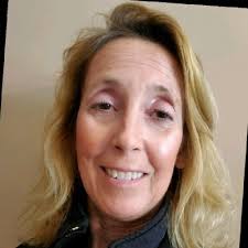 Lori Redmon's Instagram, Twitter & Facebook