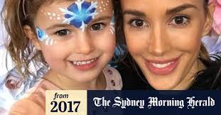 Billie Judd's Instagram, Twitter & Facebook