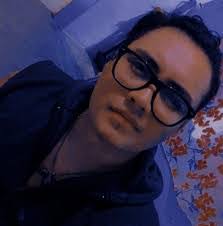 Derek Marroquin's Instagram, Twitter & Facebook