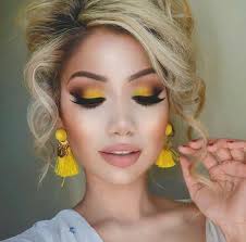 Maquillaje De Ojos Color Amarillo Maquillaje Ojos Negros Maquillaje De Ojos Purpura Maquillaje Amarillo