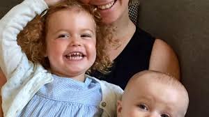 Studenten bieden kinderopvang aan via Facebookgroep: “Wij hebben tijd nu,  waarom niet een (ontsmet) handje toesteken”