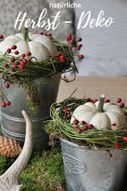 Diy Naturliche Deko Im Herbst Mit Naturmaterialien Smillas Wohngefuhl Herbst Dekoration Naturliche Dekoration Herbst Dekor Diy