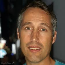 What are some restaurant recommendations and things to do in Sao Miguel,  Azores?