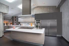 12 Cocinas Minimalistas Modernas Y Estilizadas Homify En 2021 Cocina Minimalista Cocinas Minimalistas Modernas Cocinas
