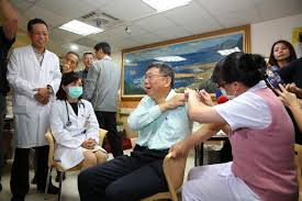流感疫苗價錢參考 為何要打流感疫苗？ 哪類人可獲資助接種流感疫苗？ 哪些地方有得打免費或資助疫苗？ 學校外展疫苗接種計劃 政府防疫注射計劃 一般健康人士都可以打定疫苗. åŒ—å¸‚å…¬è²»æµæ„Ÿç–«è‹—65æ­²ä»¥ä¸Šå…è²»æŽ¥ç¨®è‚ºç‚ŽéˆçƒèŒç–«è‹—