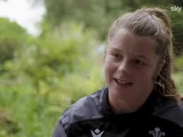 Wales back-row Kate Williams has described her call-up to the Wales Rugby  World Cup squad a a replacement for injured flanker Alisha Butchers as an  honour