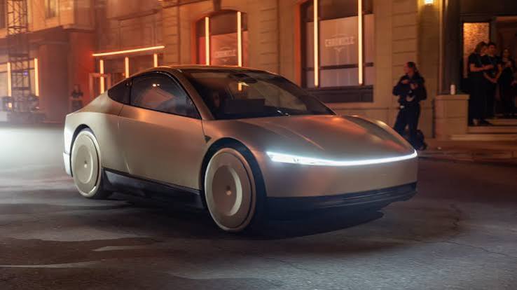 2026 Tesla Roadster Review: Expert Insights, Pricing, and Trims