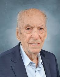 Roger Guay's Instagram, Twitter & Facebook