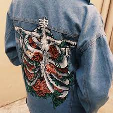 Hand painted denim jean jacket. This 19 Year Old Hand Paints Denim Jackets And The Results Are Amazing Style Images