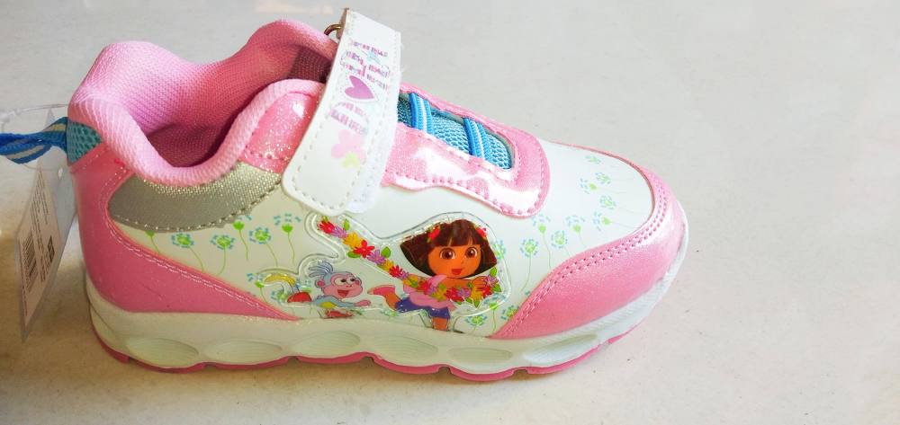 Girl Sports Shoes product image