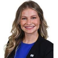 Casey Barlow's Instagram, Twitter & Facebook