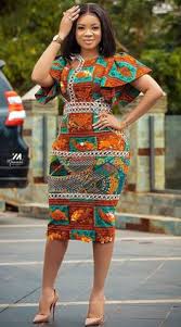 Items similar to robe de créateur en wax pagne vert/jaune/rose. 900 Idees De Robe Africaine En 2021 Robe Africaine Mode Africaine Tenue Africaine