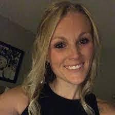 Mollie Nickerson's Instagram, Twitter & Facebook