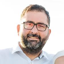 What are the best vanity plate options?