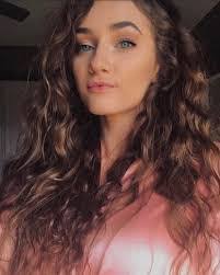 Kayla Pickle's Instagram, Twitter & Facebook