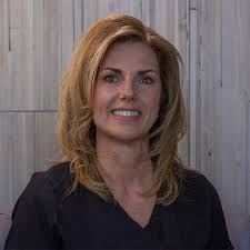 Kellie Combs's Instagram, Twitter & Facebook